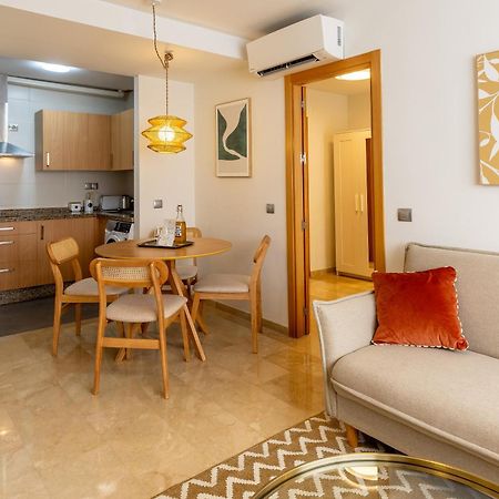 Teatro Suites Malaga City Flat Zewnętrze zdjęcie