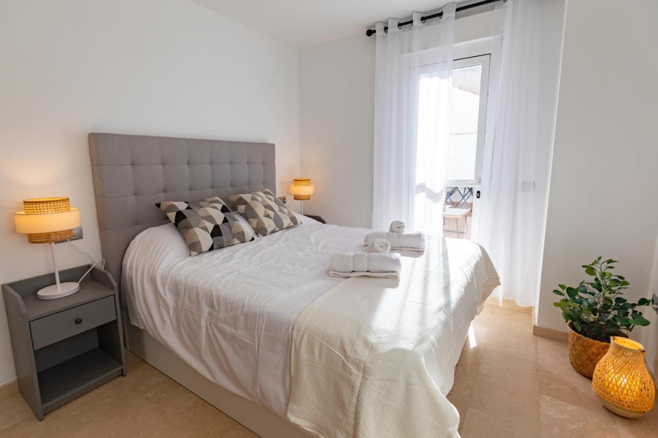 Teatro Suites Malaga City Flat Zewnętrze zdjęcie