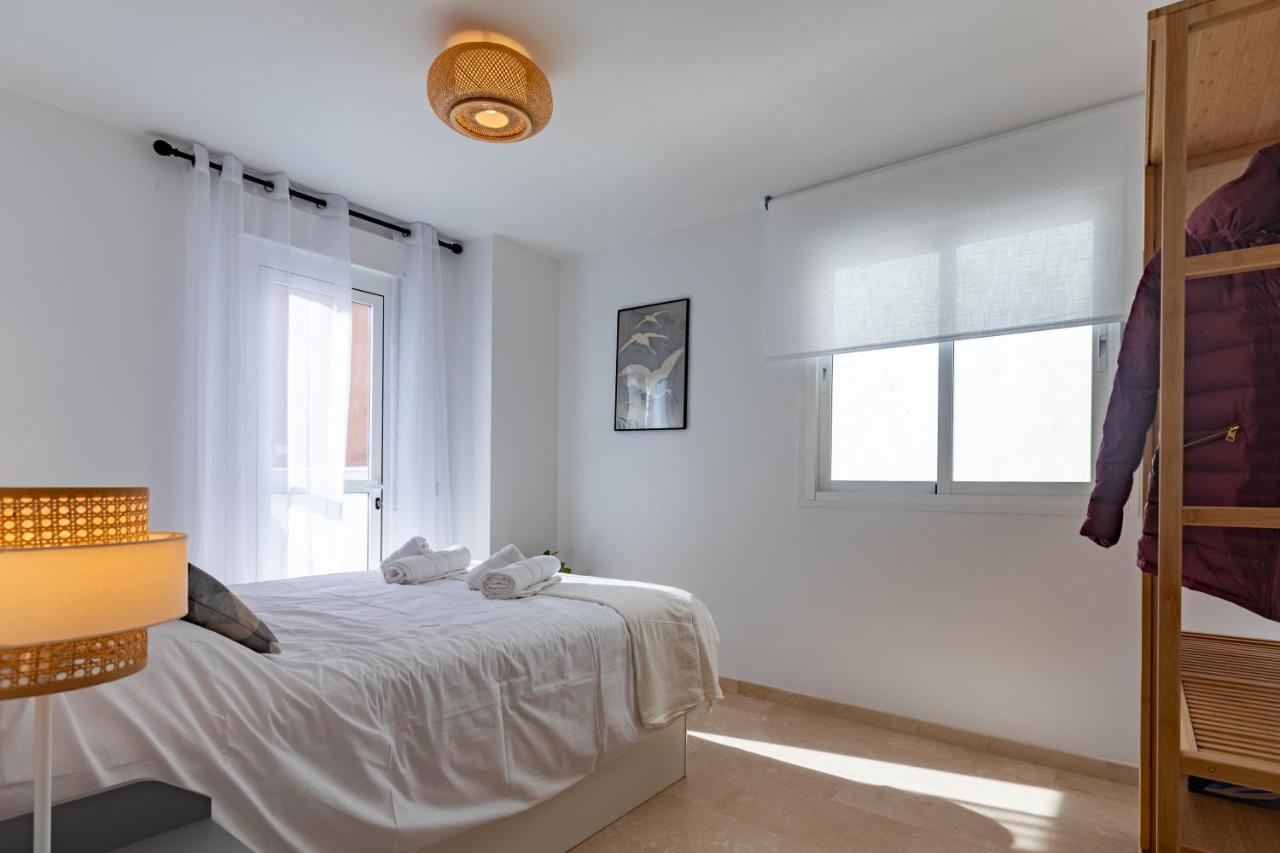 Teatro Suites Malaga City Flat Zewnętrze zdjęcie