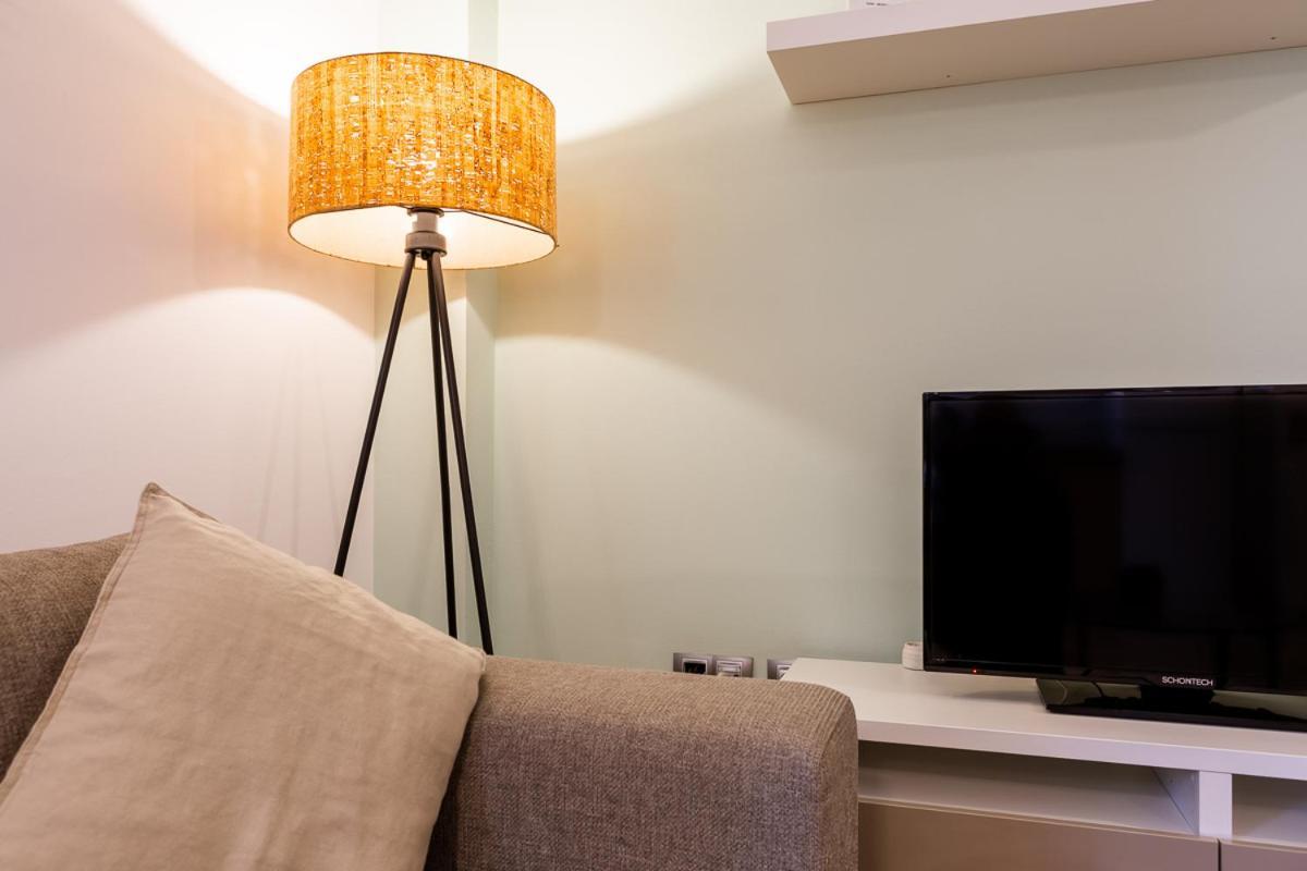 Teatro Suites Malaga City Flat Zewnętrze zdjęcie