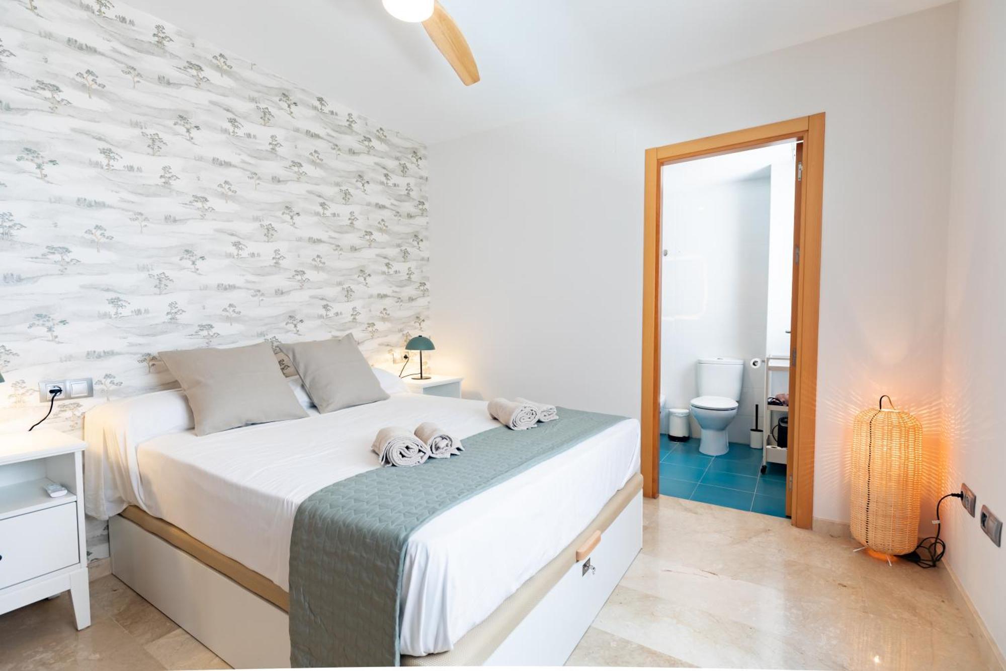 Teatro Suites Malaga City Flat Zewnętrze zdjęcie