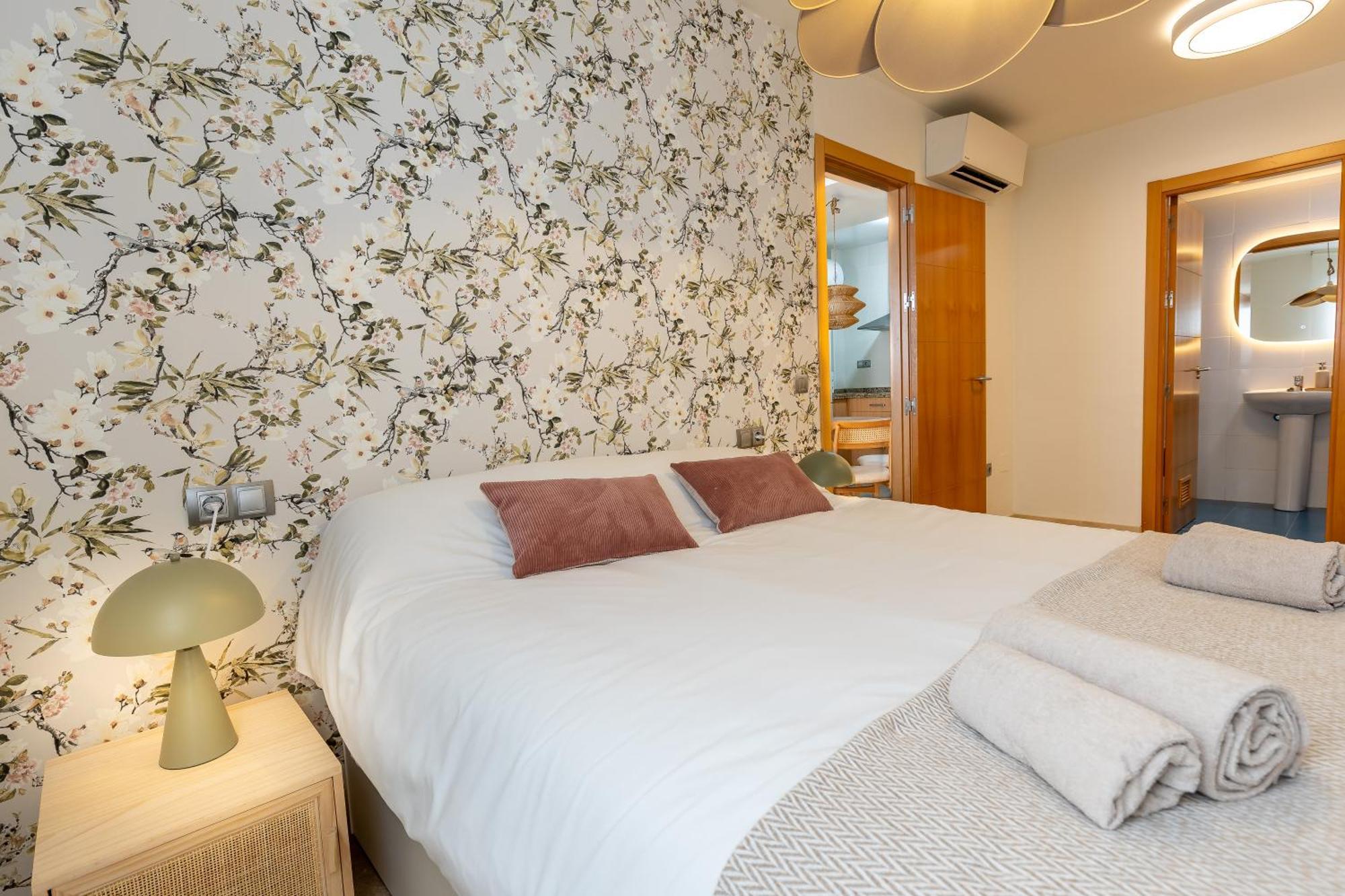 Teatro Suites Malaga City Flat Zewnętrze zdjęcie